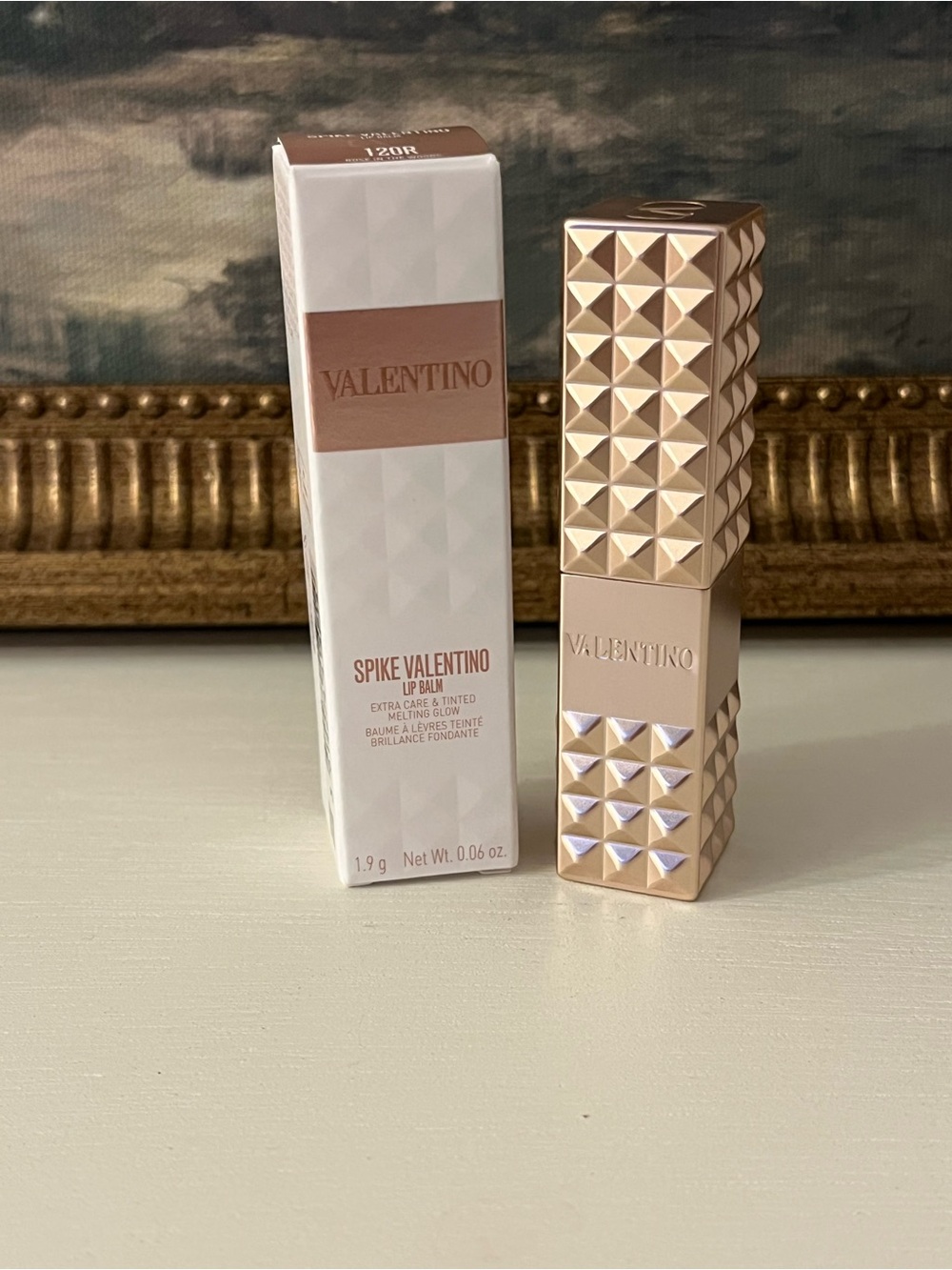 New In Box Spike Valentino PH Activated Hydrating Lip Balm 120R Lipstick